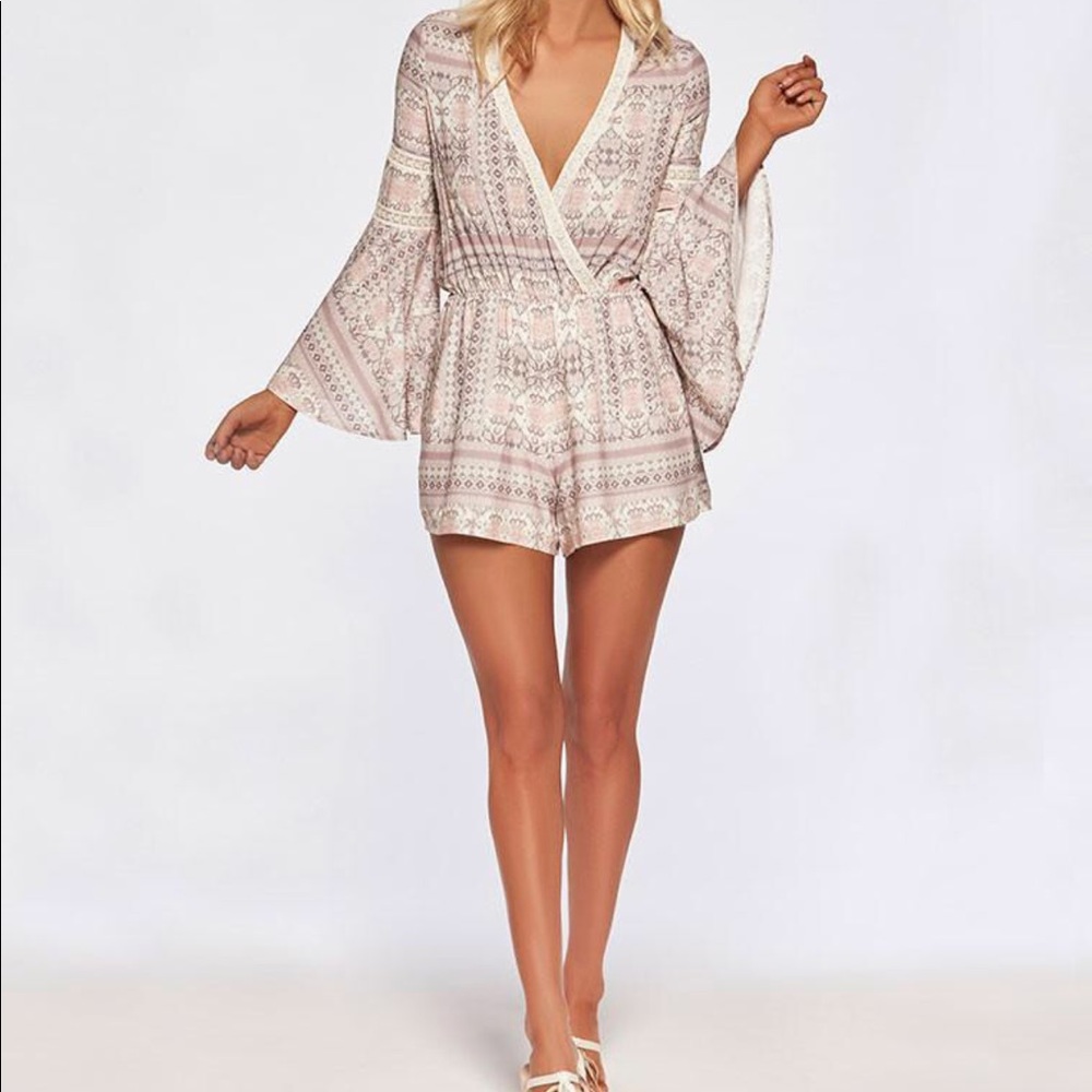 Lspace romper